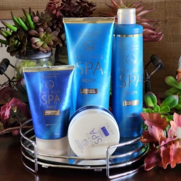 Bath & Body Works Other - Bath & Body Works True Blue Spa Deluxe Men's Bundle